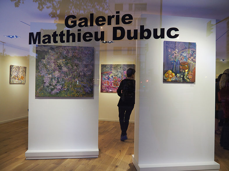 Fin de vernissage à l'exposition Kouzmine à la galerie Matthieu Dubuc, en 2015, en même temps que l'inauguration de la nouvelle galerie.